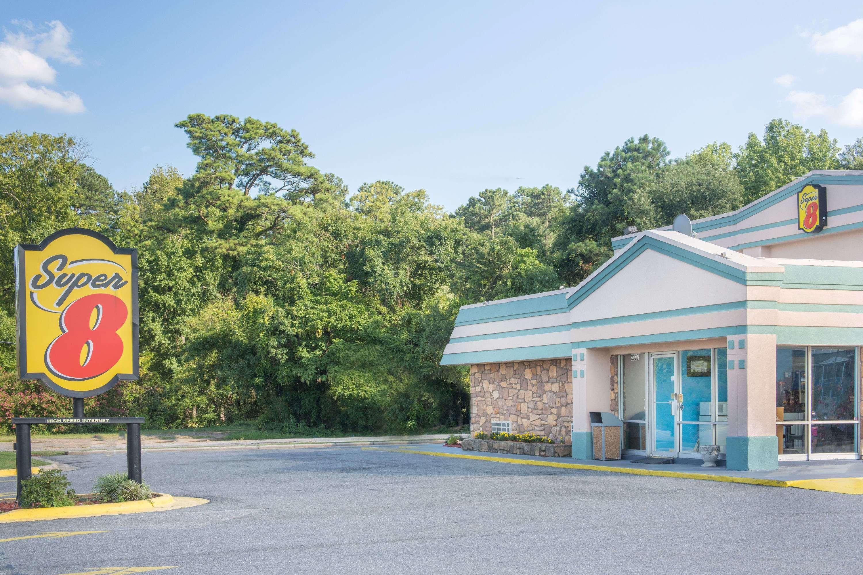 Super 8 By Wyndham Durham/University Area Nc Esterno foto